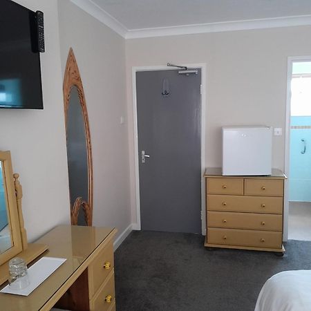 Relax At Rosscourt Guest House-Free On Site Parking (Adults Only) Bournemouth Exteriér fotografie