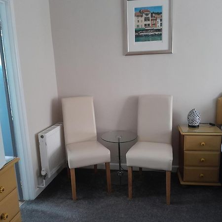 Relax At Rosscourt Guest House-Free On Site Parking (Adults Only) Bournemouth Exteriér fotografie