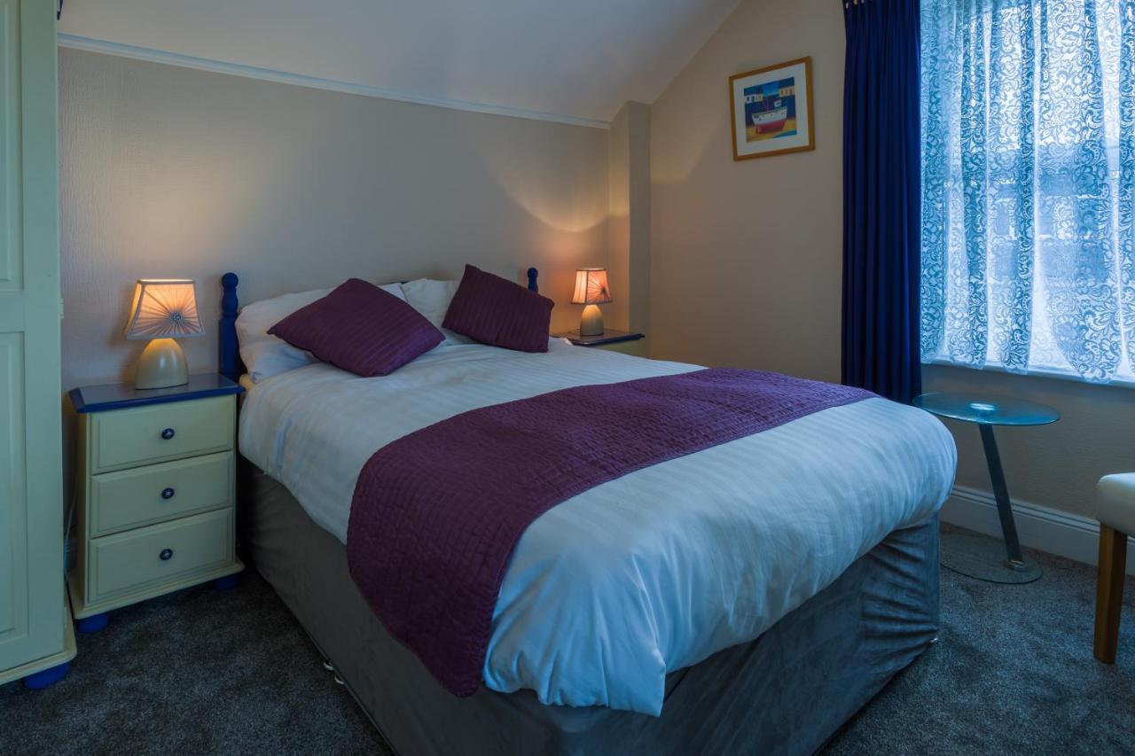 Relax At Rosscourt Guest House-Free On Site Parking (Adults Only) Bournemouth Exteriér fotografie