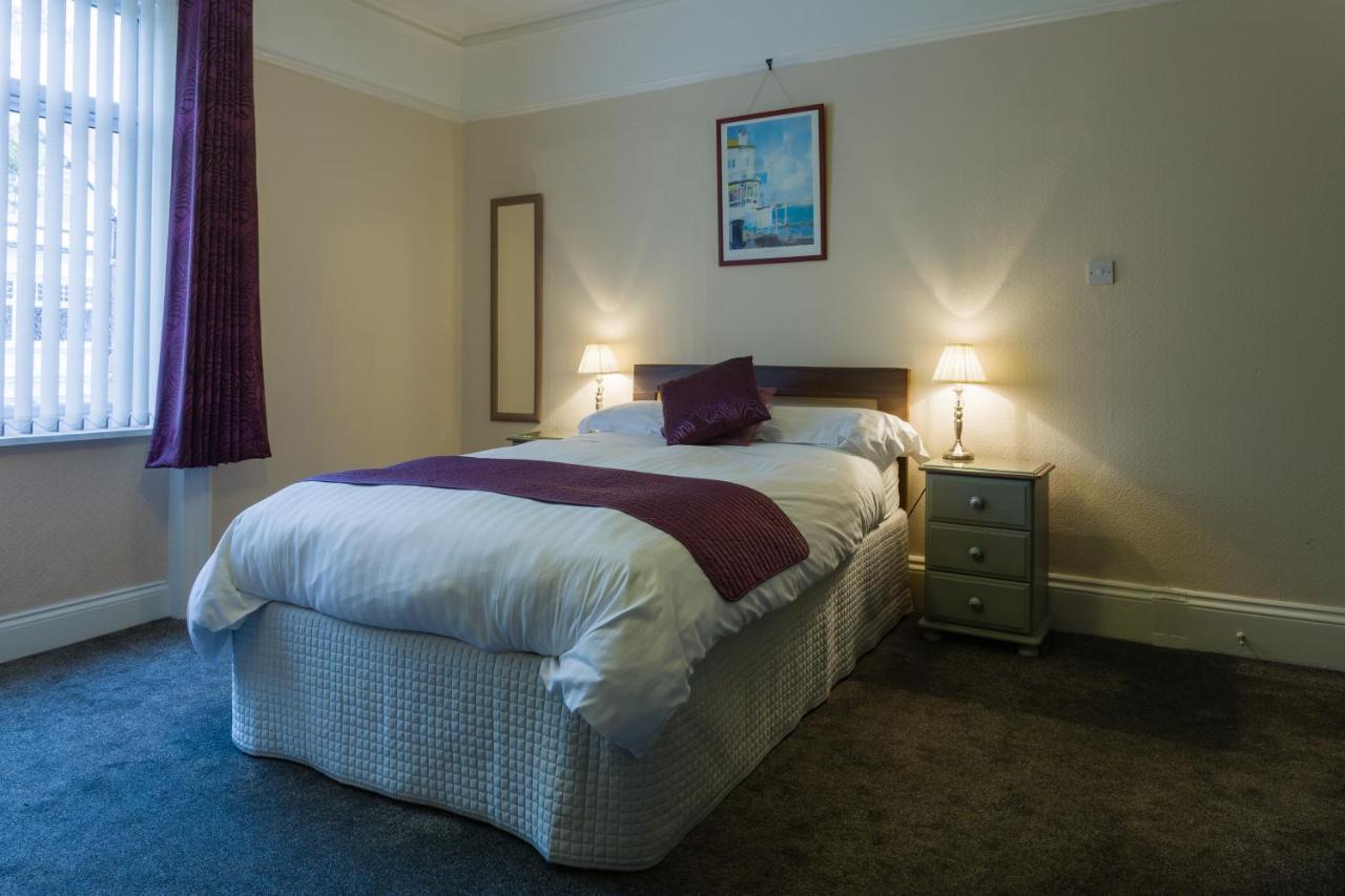 Relax At Rosscourt Guest House-Free On Site Parking (Adults Only) Bournemouth Exteriér fotografie